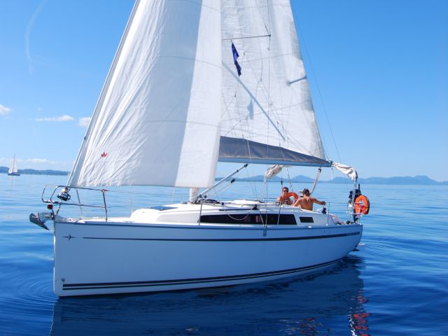 Bavaria 33