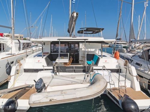 Fountaine Pajot Lucia 40