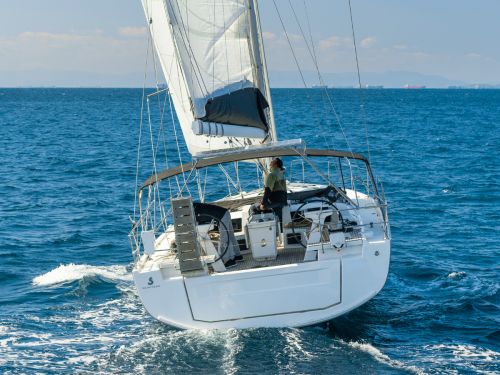 Beneteau Oceanis 51.1