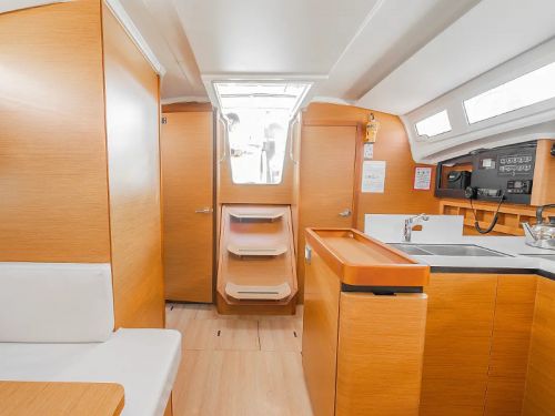 Jeanneau Sun Odyssey 410