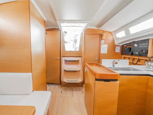 Jeanneau Sun Odyssey 410