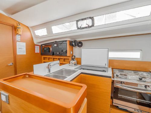 Jeanneau Sun Odyssey 410