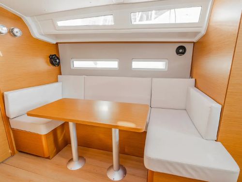 Jeanneau Sun Odyssey 410