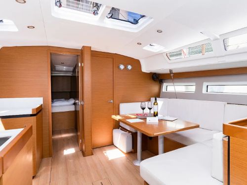 Jeanneau Sun Odyssey 490