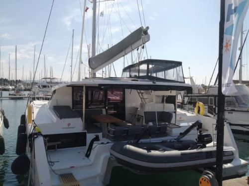 Fountaine Pajot Astrea 42