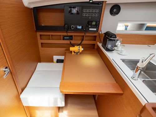 Sun Odyssey 410