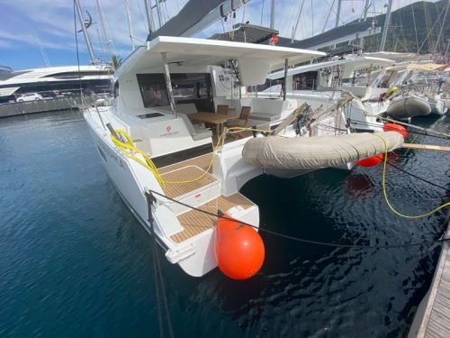 Fountaine Pajot Lucia 40