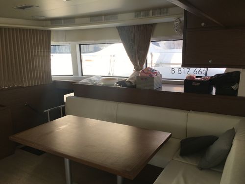 Lagoon 52