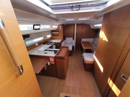 Jeanneau Sun Odyssey 410