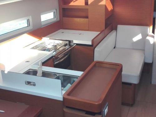 Jeanneau Sun Odyssey 410