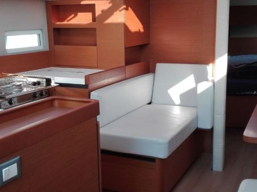 Jeanneau Sun Odyssey 410