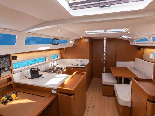 Jeanneau Sun Odyssey 440