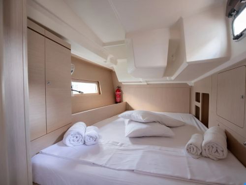 Beneteau Oceanis 46.1