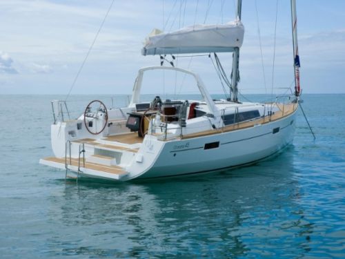 Beneteau Oceanis 45