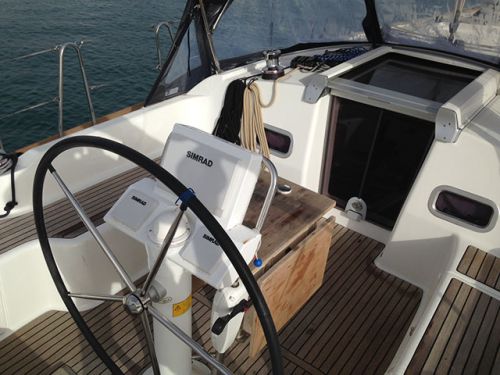 Beneteau Oceanis 37