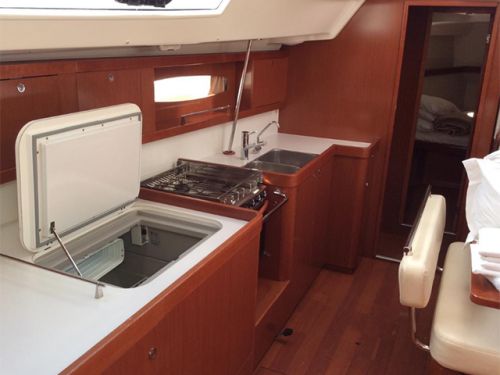 Beneteau Oceanis 46