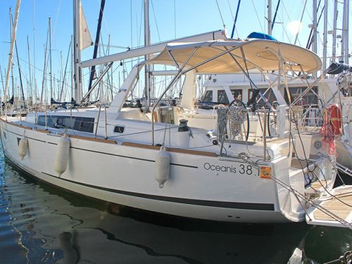 Beneteau Oceanis 38.1