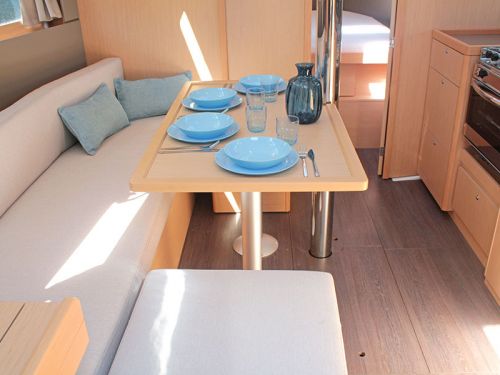 Beneteau Oceanis 38.1