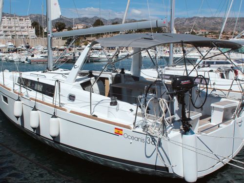 Beneteau Oceanis 38.1