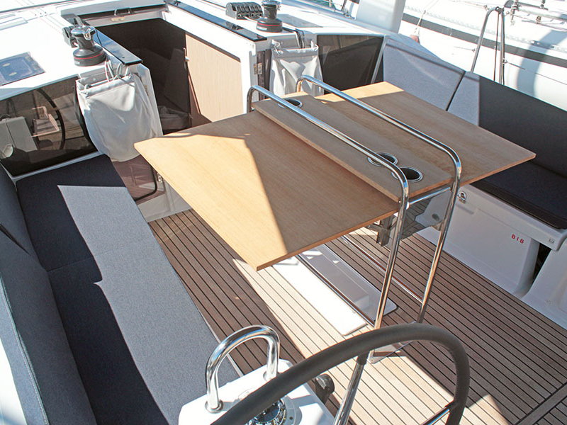 Beneteau Oceanis 41.1