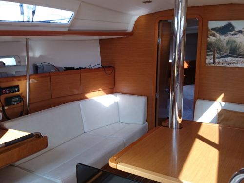 Jeanneau Sun Odyssey 379