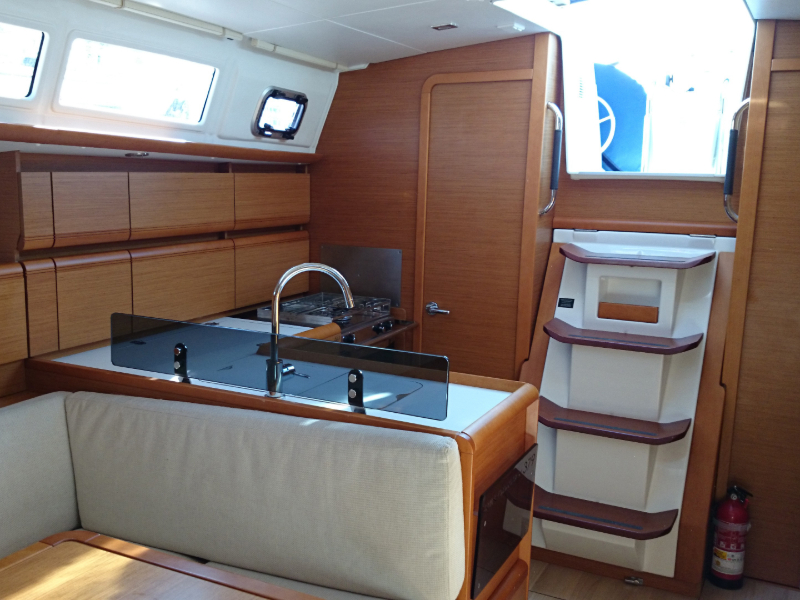 Jeanneau Sun Odyssey 379