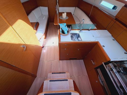 Jeanneau Sun Odyssey 389