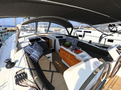 Hanse 458