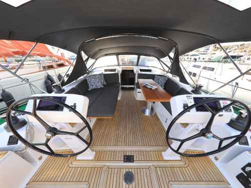 Hanse 508