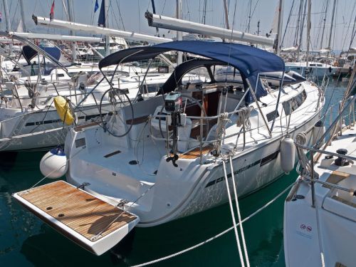 Bavaria 37