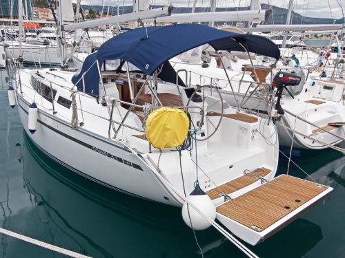 Bavaria 33