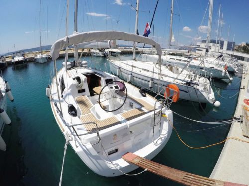 Beneteau Oceanis 31