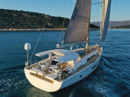 Hanse 675