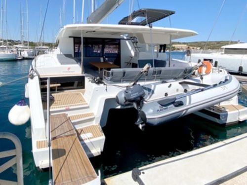 Fountaine Pajot Astrea 42