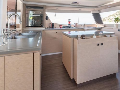 Fountaine Pajot Saba 50