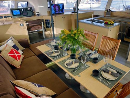 Fountaine Pajot Sanya 57