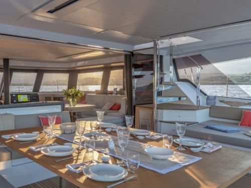 Fountaine Pajot Alegria 67