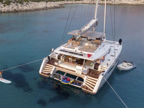 Fountaine Pajot Alegria 67