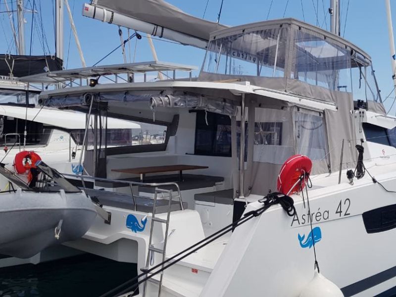 Fountaine Pajot Astrea 42