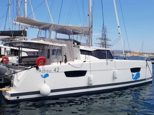 Fountaine Pajot Astrea 42