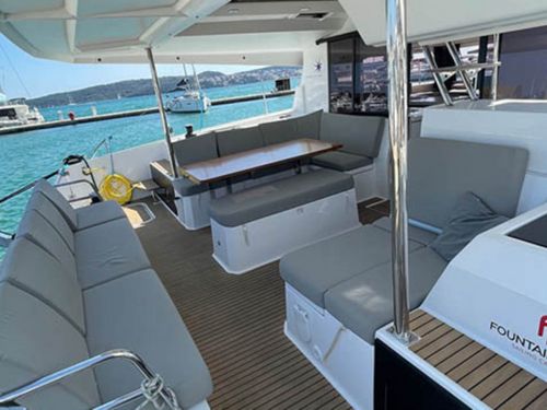 Fountaine Pajot Astrea 42