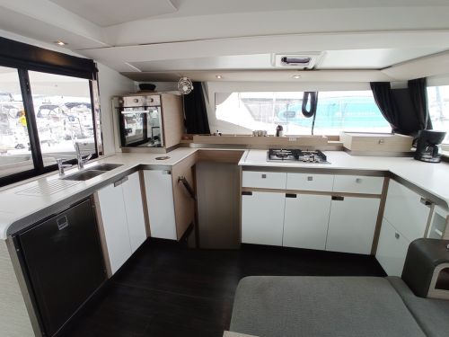 Fountaine Pajot Elba 45