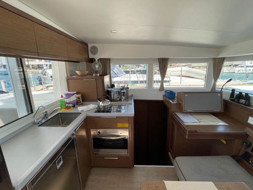 Lagoon 40