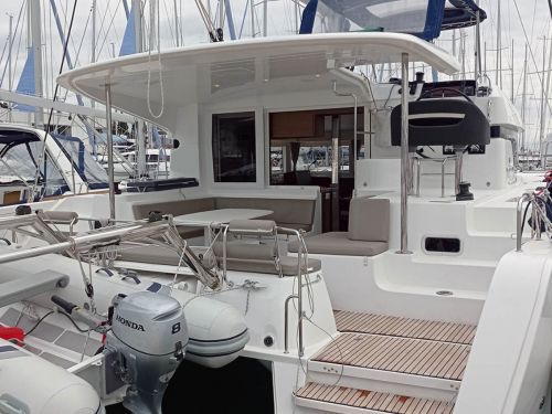 Lagoon 40