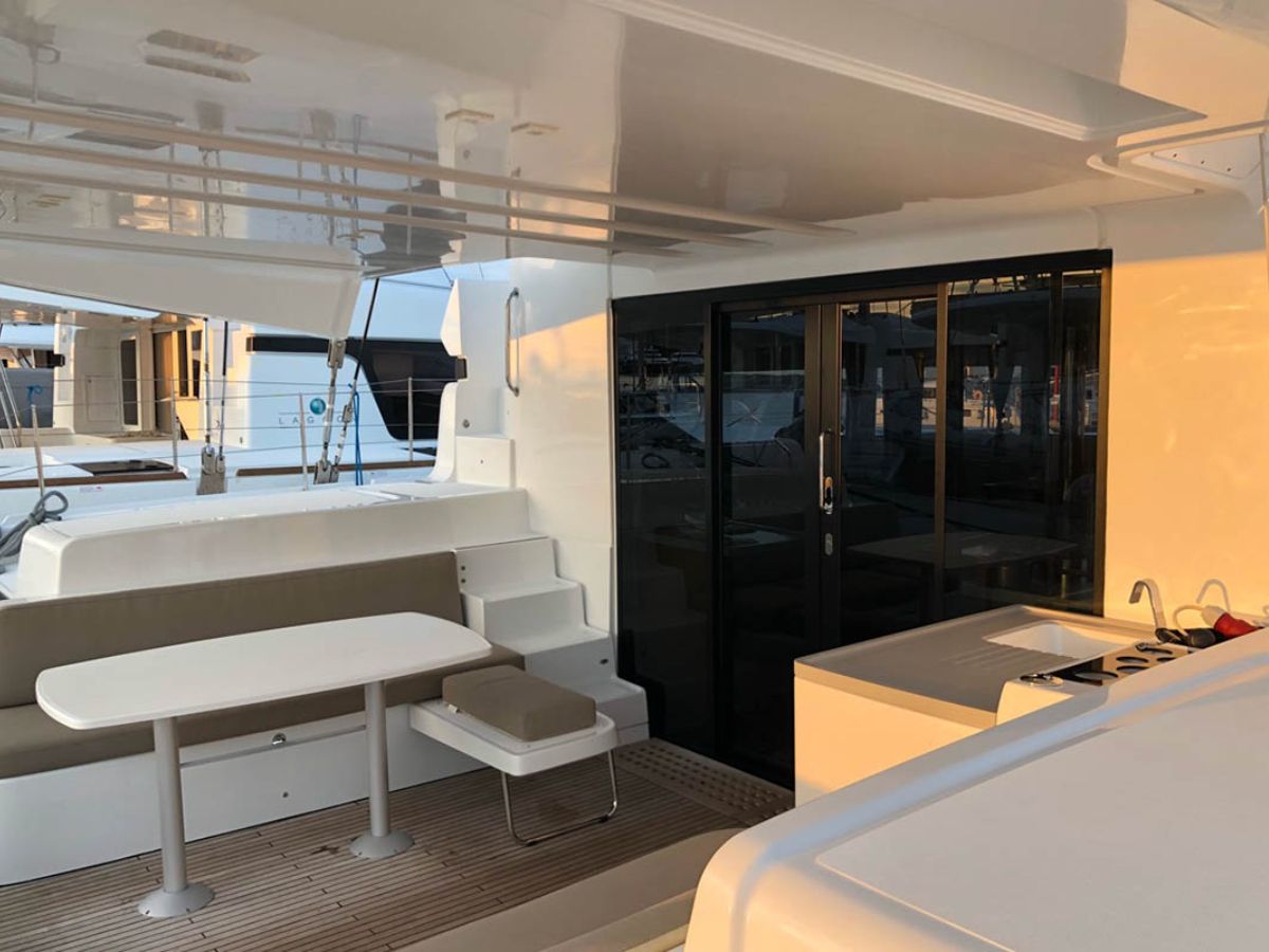 Lagoon 50