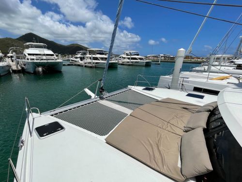 Fountaine Pajot Lucia 40