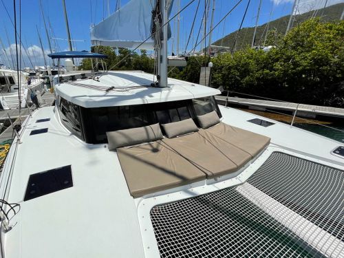 Fountaine Pajot Lucia 40