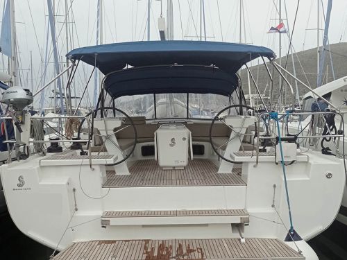 Beneteau Oceanis 51.1