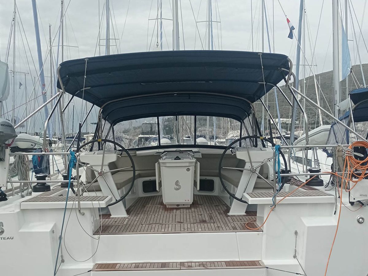 Beneteau Oceanis 51.1