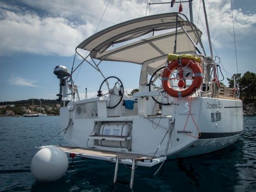 Beneteau Oceanis 35.1